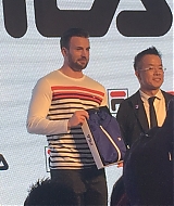 738.jpg