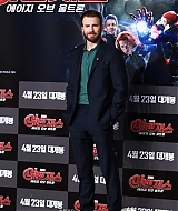 310.jpg