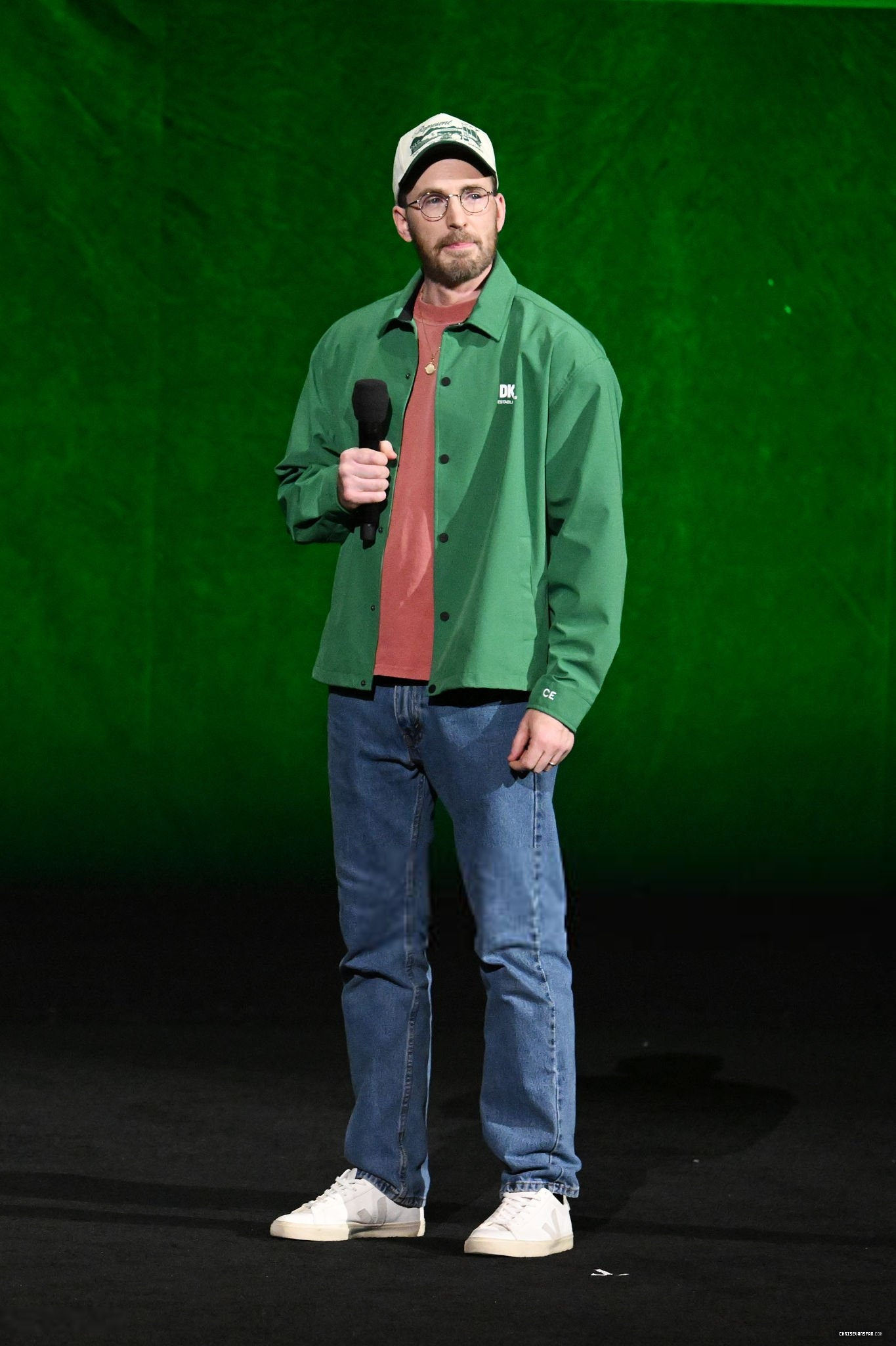 01.jpg